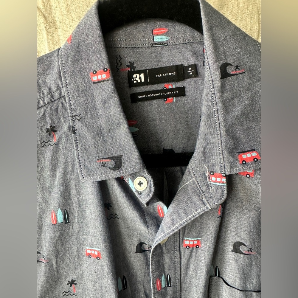 Simons Gray Casual Button-Down Shirt with Red Bus Print